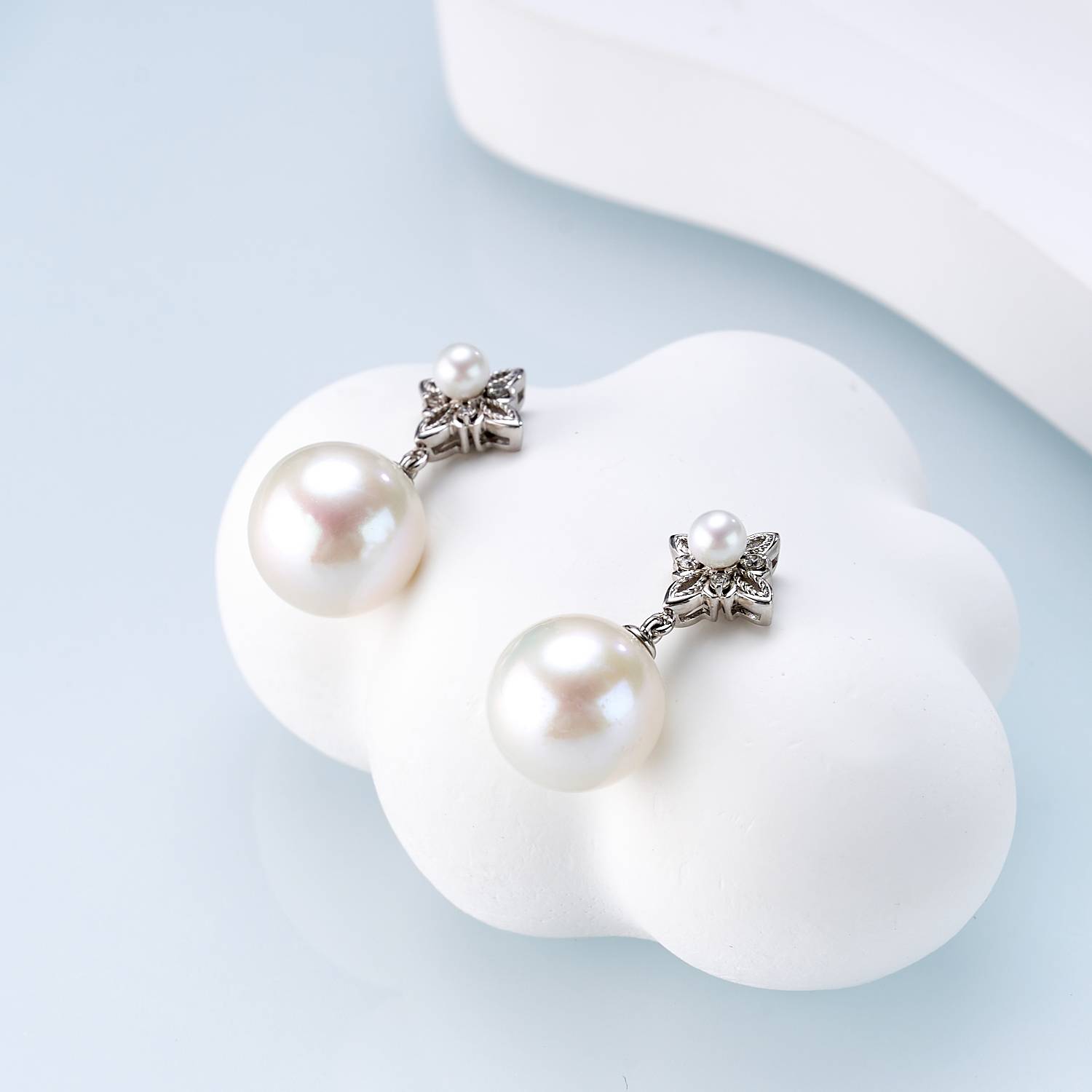 Iris Bloom Duo Freshwater Pearl Studs